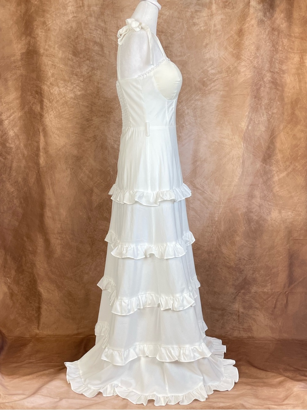 Altar’d State White Ruffled Tiered Maxi Dress size Medium - Picture 13 of 16